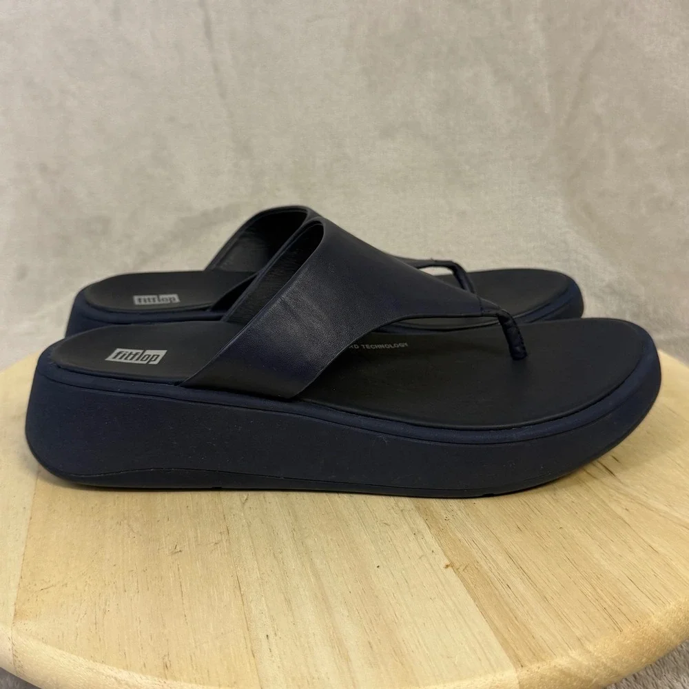 FitFlop Lulu Navy Leather Wedge Sandals Thong Platform FW4-399 Womens 9